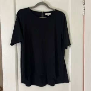 Slightly hi-lo black top from Madewell